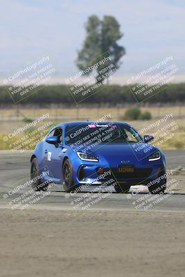 media/Sep-14-2025-Speed Ventures (Sun) [[b2951cd086]]/Green/Session 2 (Grapevine)/